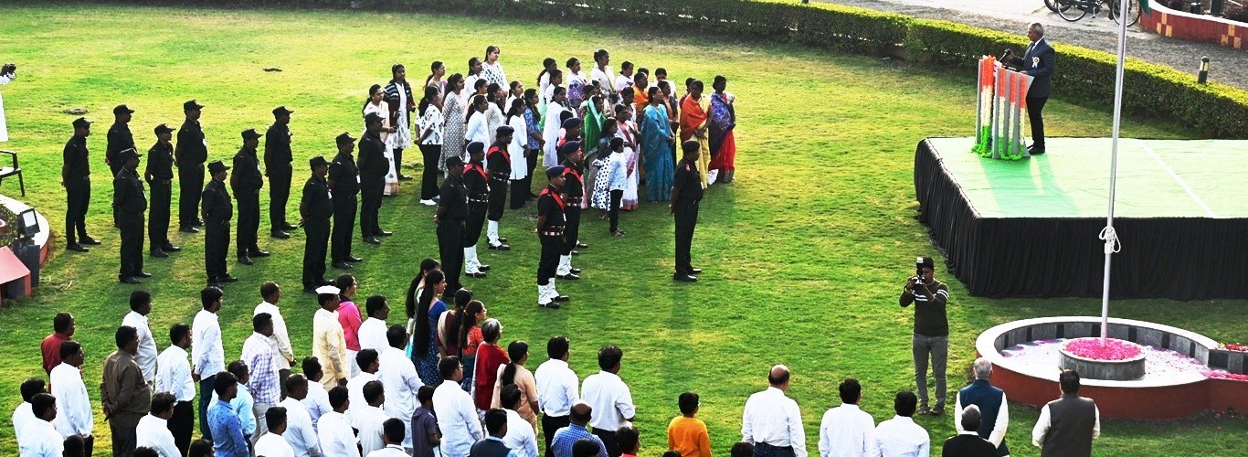आईसीएआर-एनआरसी अनार, सोलापुर में 26.01.2024 को मे 75वें गणतंत्र दिवस समारोह का आयोजन ।